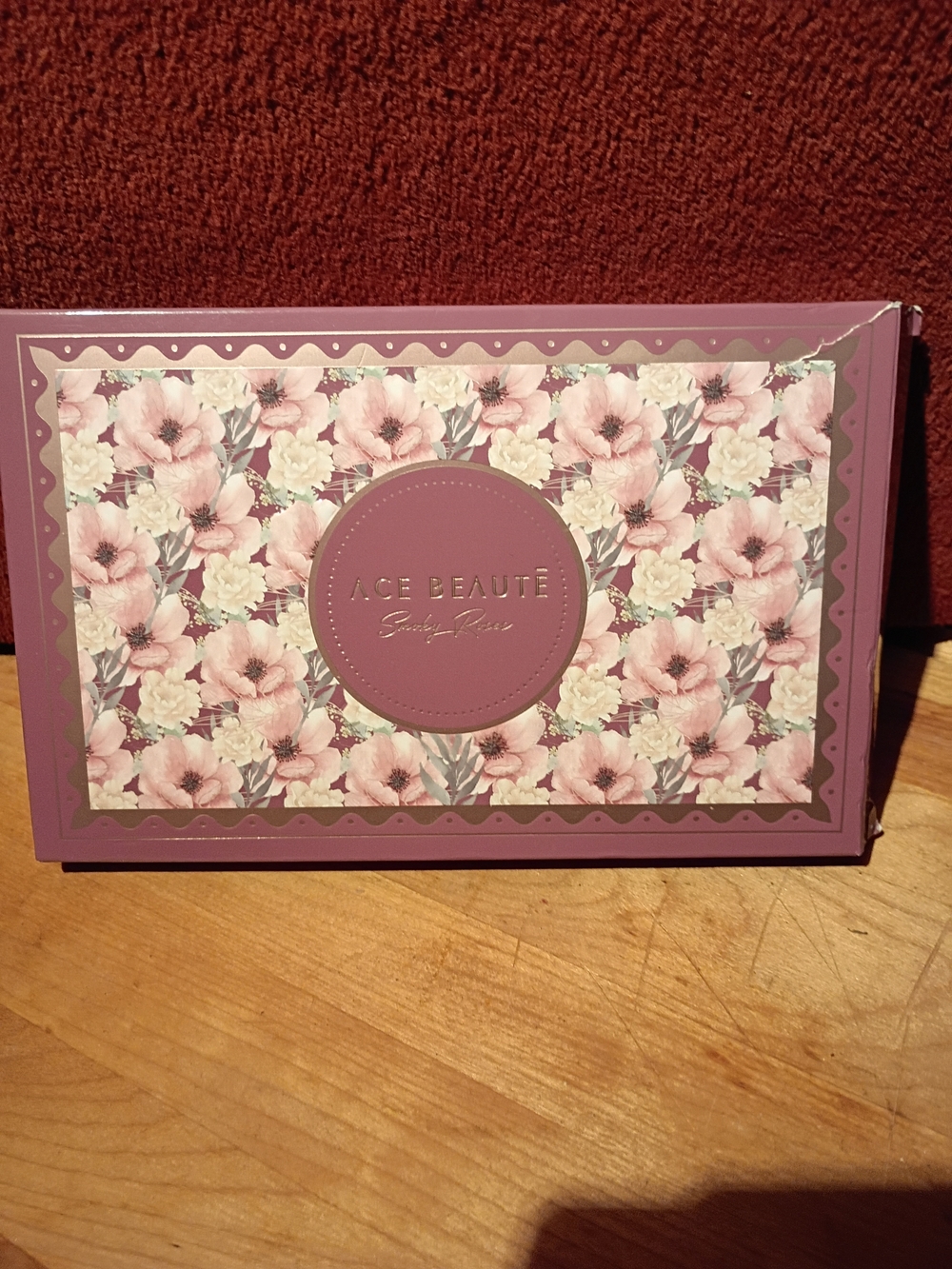 Ace Beaute Smokey Rose 15-Color Eyeshadow Palette — Pink, Gold & Neutral Shades - Picture 2 of 4